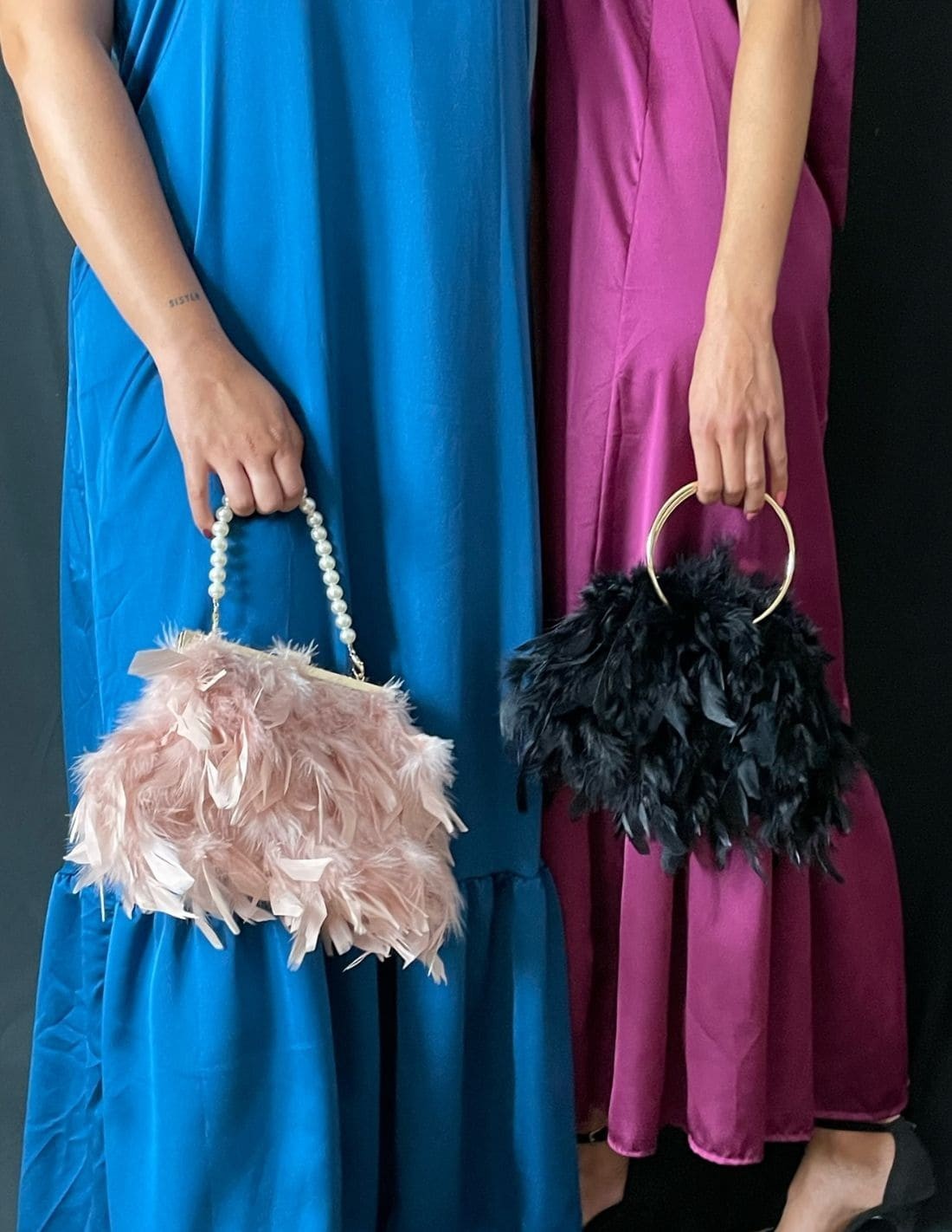 bolso-plumas-704xiu-1.jpg